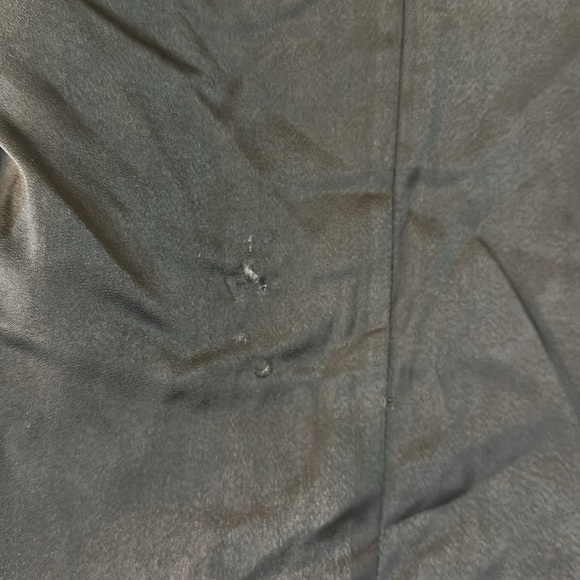 ASTR THE LABEL  Black Keyhole Cutout Top Size X-small NWT - Picture 11 of 13